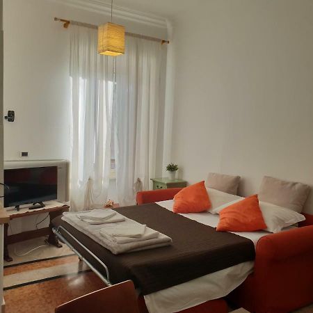 Residenze La Papessa Vittoria Villa Рим Екстериор снимка